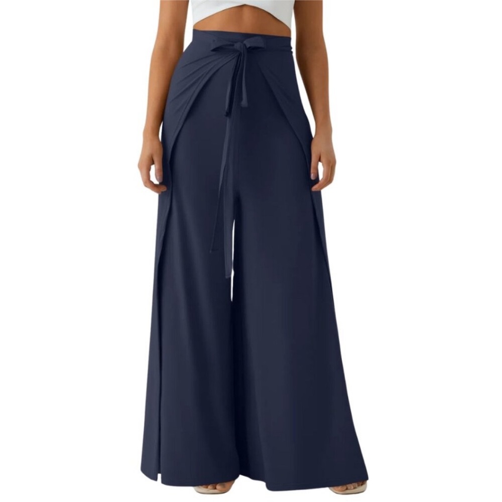 HALARA Navy Wide-Leg Pants